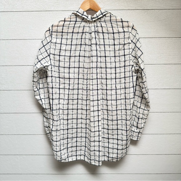 American Colors | Airy White and Navy Organic Cotton Grid Top – Lightweight | S - Picture 7 of 11